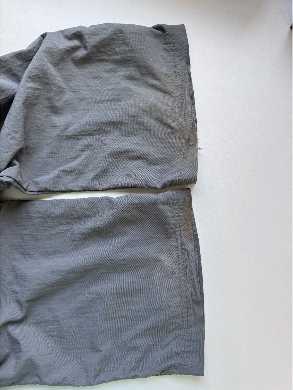 Mountain Warehouse Convertible Hiking Cargo Pants Zip Off Gorpcore Womens US 6 - Picture 6 of 9